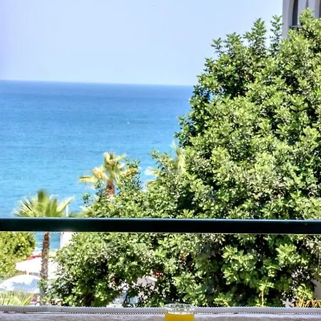 ホテル Pela Maria (adults Only) 3*